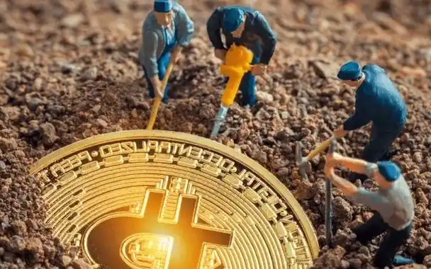 A Dutch mining farm powered by solar and wind energy