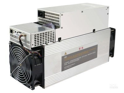 High-performance mining rig in a hosting facility